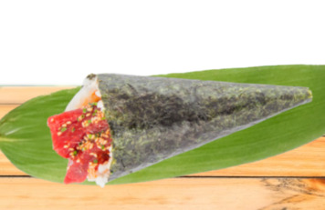 Temaki de Atún Macerado (Picante) (1p)